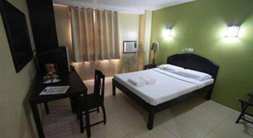 Sampaguita Suites Plaza Garcia Cebu Exterior photo