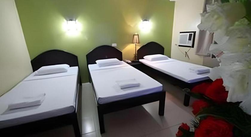 Sampaguita Suites Plaza Garcia Cebu Exterior photo